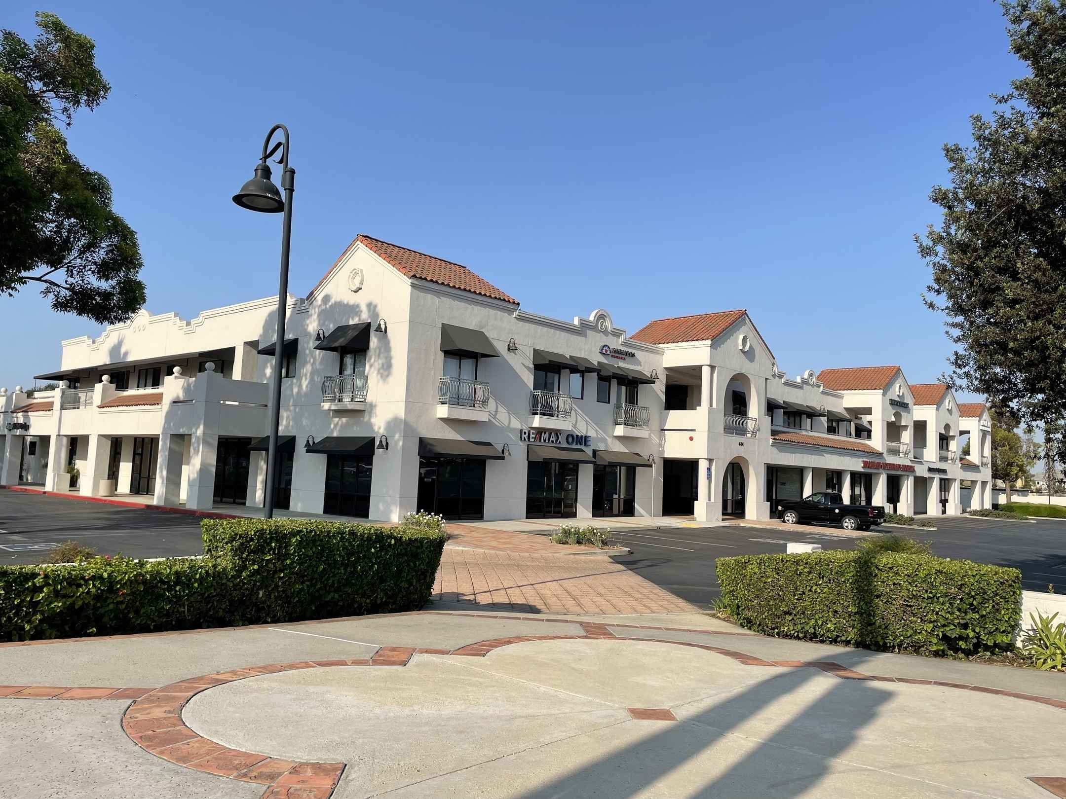 Gateway Plaza SL Equities